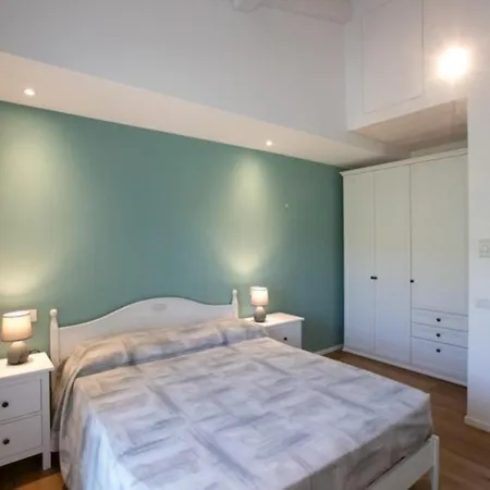 Melograno Farm stay Castignano